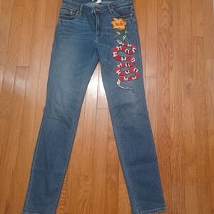 Embroidered Blue Women’s Jeans Size 10 with Red Snake & Yellow Flower